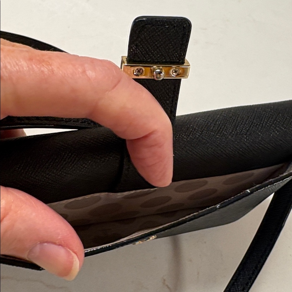 Kate Spade wallet/crossbody EUC - Picture 5 of 12